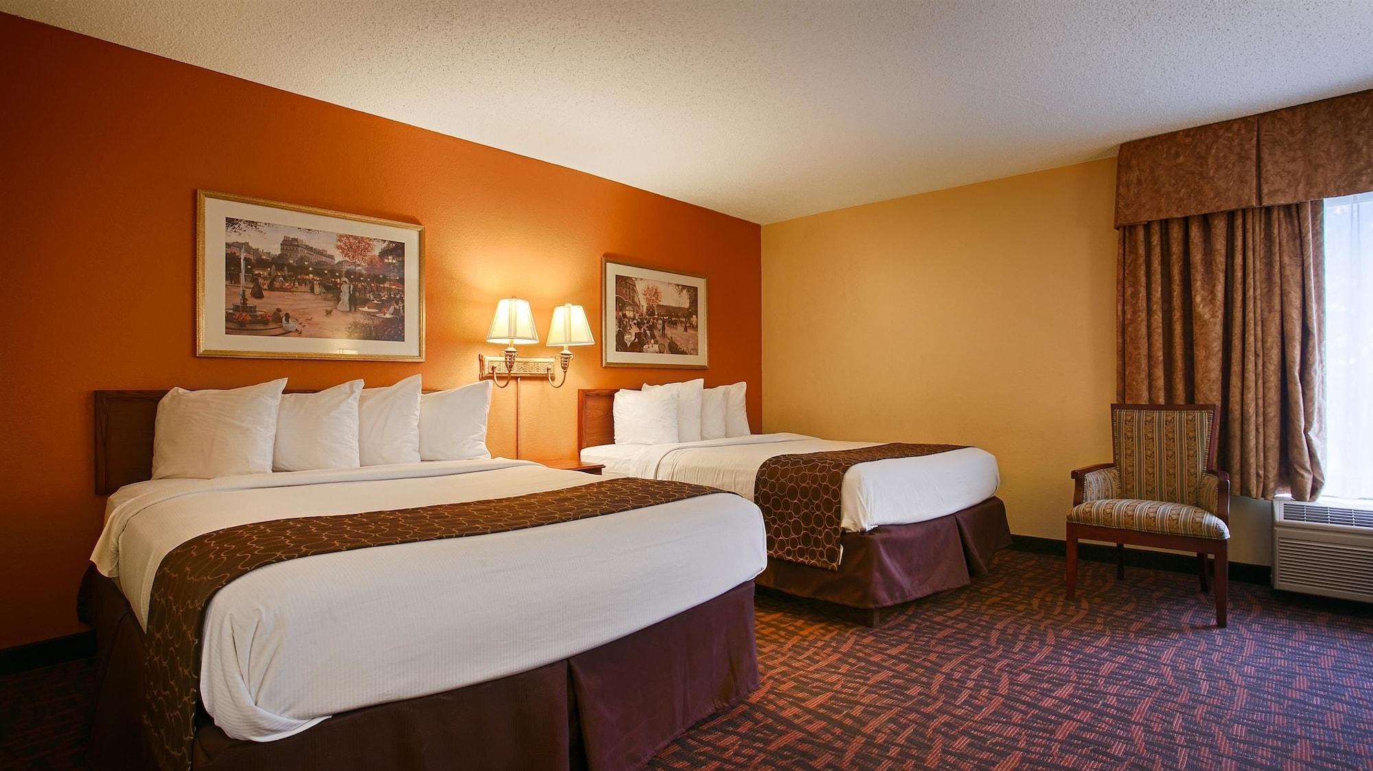 Best Western Louisville East Inn & Suites Exterior photo