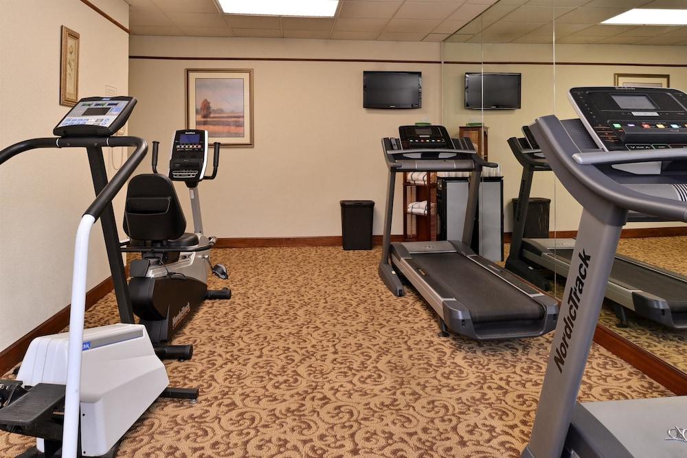 Best Western Louisville East Inn & Suites Exterior photo